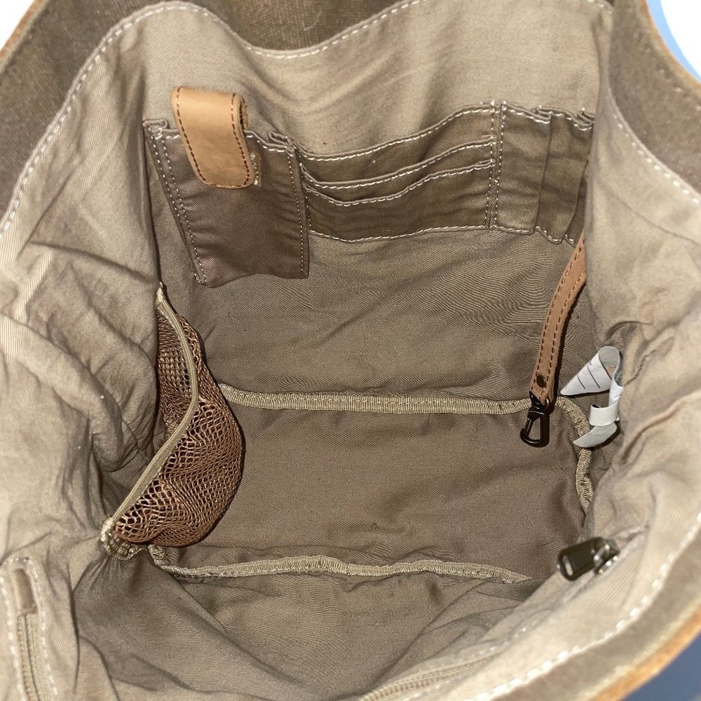 LL Bean Tote Handbag Canvas Leather Trim & Handles Large Purse Gorpcore,  Great - Picture 4 of 10